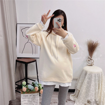 2021 Winter pregnant womens new sweater coat womens autumn and winter thick Korean version of age reduction pregnant belly does not show pregnant belly