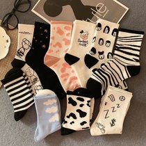 Socks Children Korean version of the cylinder Ins Chains Chains Chaoyu students Sports Milk Zebra Lovers Long Barrel Socks Man