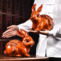 Flower pear wood carving Rabbit wooden mahogany solid wood animal ornaments Zodiac Fucai ancient style mahogany decoration hand-made props