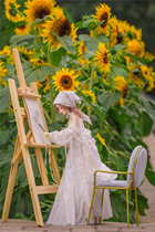 Three-point Mori suspender skirt Big Girl white skirt Sunflower Bloom appointment by time under the shade