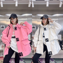 European Standing Spring Dress Womens 2022 New European Cargo Foreign Air Embroidery Alphabet with long-and-cap windcoat submachine jacket