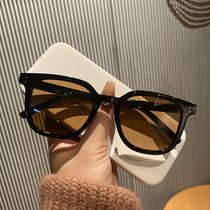 South Korea CLIPKLEVER designer tea colour sunglasses male and female mirror anti-ultraviolet retro sunglasses female