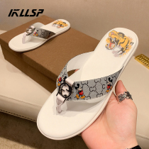 Herringbone drag male summer outwear 2022 new Euro goods light and luxurious Mickey Trendy Genuine Leather Slippers Clip Sandals