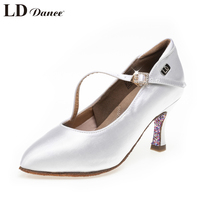 LD modern dance shoes female silk satin adult soft bottom middle school and beginner professional national standard friendship dance shoes practice