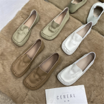 2022 Fall new Korean retro art square head casual grandma shoes soft leather pleated soft bottom driving bean-bean shoes