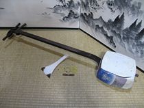 Japanese shamisen Japanese classical stringed instrument classic stringed instrument exquisite production Blue
