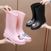 South Korea Fashion New Middle Cylinder Student Rain Boots Spring Summer Rain Shoes Lady Pure Color Water Shoes Cute Anti Slip Rubber Shoes Cover Shoes