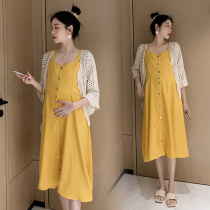 Foreign trade discount mall counters withdraw and cut the standard womens tail goods clearance pregnant women loose jumpsuit suspenders small black skirt French