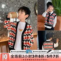 Beckham tide boys knitted cardigan sweater autumn 2021 new childrens middle and large childrens love retro vest tide