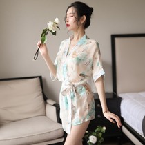 Japanese pajamas Female summer ice silk Japanese kimono Printed nightgown Thin sexy lace-up bathrobe Silk home wear