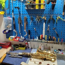 Shanghai professional maintenance wind instruments Saxophone flute clarinet Various numbers 