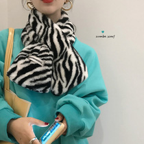 Scarf women's winter 2021 fashion couple zebra warm Joker Korean shawl silk scarf cross scarf tide