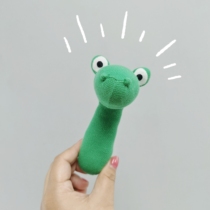 Export to the United States crocodile home round single green knitted cotton Bell Bell Bell stick newborn baby toy