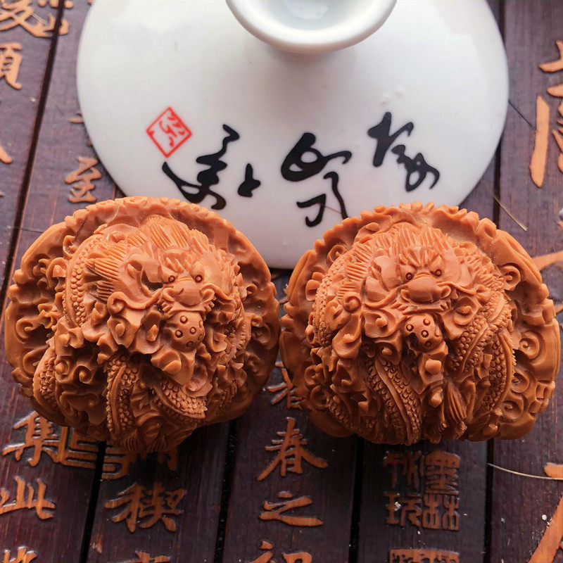 ◇廻◇ 中国古玩 龍百老彫刻胡桃 5cm 細密細工 唐物骨董 [