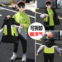 Boy spring and autumn winter coat 2021 new childrens outfit foreign style boy plus velvet three-in-one detachable charge coat tide