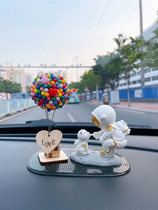 Car small swing piece net red car Cartoon Astronaut Paparazzi Vehicular Middle Control Desk Decoration Car Furnishing Supplies Women