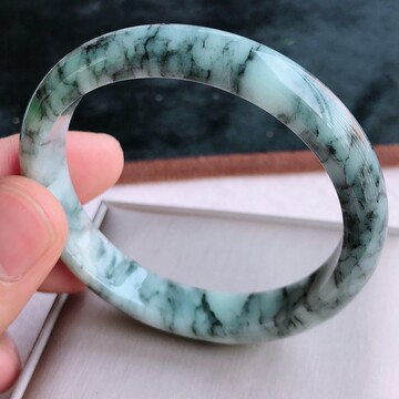 飘花翡翠猫 乌鸡底飘花翡翠镯-乌鸡底飘花翡翠镯促销价格、乌鸡底飘花翡翠镯品牌- 淘宝