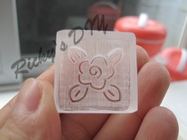Rose 2cm * 2cm acrylic soap chapter