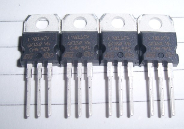 The L7815CV 7815 regulatory in-line triple-pole ON ST NS manufacturers are in stock