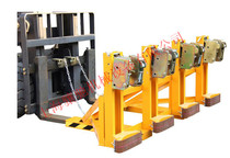 Factory price direct DG2000B forklift oil barrel clamp load 2000KG heavy eagle mouth oil barrel clamp oil barrel clamp