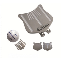 The new golf hat clip takes aim at the Mark putter aiming line