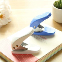 Original Deli 0111 single hole punch machine Punch machine Student stationery can play 10 sheets of paper Punch aperture 6mm