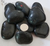 Ordinary polished black pebbles home decoration stone paving stone massage stone garden stone fish cylinder stone 4-6cm kg