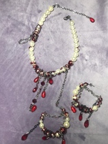 yeanling bloody pearl wrap earrings