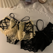 2022 Summer Sexy Lace Beating Bottom Triangle Pants Mesh Yarn Butterfly Knot Day Department Breathable Mid-Waist Briefs Female 2 dress