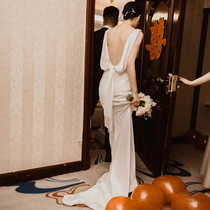 Travel photo French satin light wedding dress 2021 new bride simple backless slim face slim welcome dress small tail