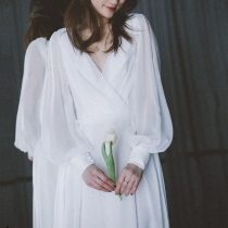 French satin light wedding dress atmospheric simple forest Super fairy welcome yarn bride White license registration dress Daily