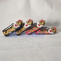 Drama drama drama dragon boots will gold embroidery sikawa sikawa drama face floor low-level low-help dragon tiger boots