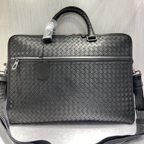 Woven shoulder shoulder bag Business Mens Hand bag cowhide casual briefcase leather leather large capacity bag computer bag