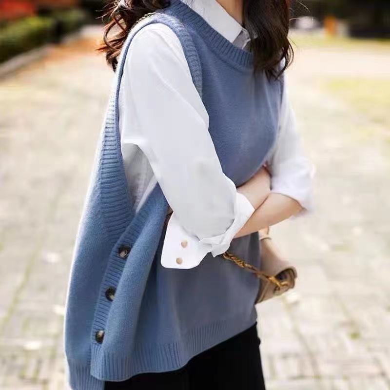 Export to Italy's top brand for foreign trade. Original order removed from the cabinet, remaining order knitted vest, women's autumn design sense top