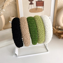 South Korea autumn and winter woven high-cranial top wide-side hairband women go out Joker pressure hair headdress temperament plush hair card headband