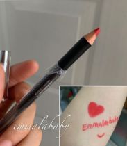 Who uses who looks good~ki@ko smart lip liner smart white matte matte lipstick pen outline lip shape