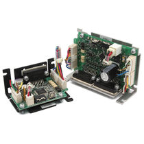 Plexmotion Step Drive PDSA-UD-01 can control both stepper motor 2 phase 6 wire at the same time