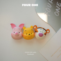 FOUR ONE Car Aromatherapy Diffuser Stone Cute Pooh Tigger Car Air Conditioning Outlet Decoration Gift