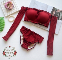 Zhang Zixuan sexy figure red chest chest shoulder split two-piece bikini swimsuit women