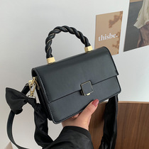 British (designer) Sandro Tarpin leather womens bag European and American simple small square bag oblique cross bag portable