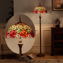 Yixuan European style retro stained glass lamps cafe living room bedroom study floor lamp creative art lighting