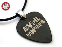 Watson GsusMusic Metal Punk Titanium Steel Pick Necklace Avril Lavigne Avril Lavigne
