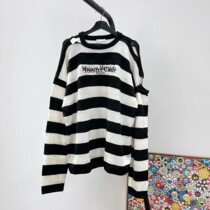  MM6 Tommy Cash striped hole sweater Yang Mi Song Zuer men and women with the same magilla knitted cardigan