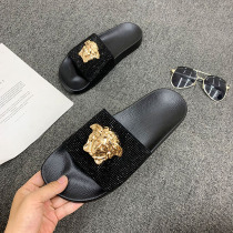 Slippers Men Boomer Outdoor 2022 New Young Mens Dermis Water Drill Outside Wearing Cool Tug Fashion 100 Hitch for the summer