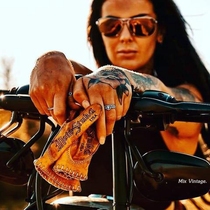 American Motostuka Harley Indian Latte Triumph Retro Motorcycle Cruise All Finger Locomotive Yellow Gloves