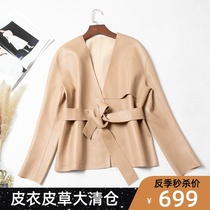 2021 new autumn and winter womens leather sheepskin leather clothes womens slim short waist leather clothes European station coat