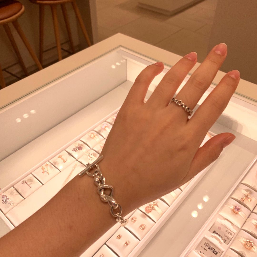 Spot Pandora official website counter Pandora heart-shaped 925 silver heart interwoven bracelet woman 598100