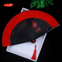 Chinese style bride portable red fan Classical Hanfu womens cheongsam Ancient style retro folding fan Japanese dance fan Bamboo small