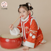 Hanfu girls winter clothing baby thickened qipao cotton jacket quilted girl little girl happy to celebrate New Years New Years Tang suit New Years dress