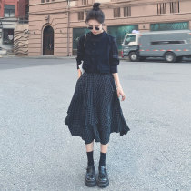 Hepburn style dress long sleeve autumn 2021 new waist temperament vest plaid skirt three-piece suit
